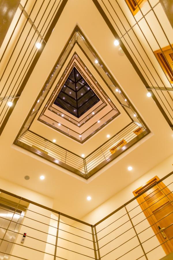 Bridge Boutique Hotel Tbilisi Exterior foto